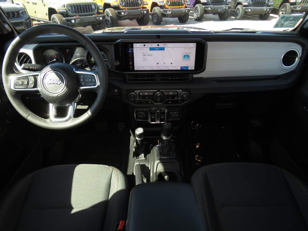 jeep wrangler 4xe 2025 1C4RJXP63SW585700 image jeep wrangler 4xe 2025 1C4RJXP63SW585700 image